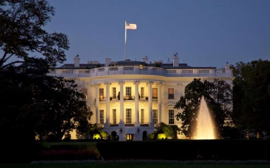 Druzenje intimno poznanstva druzenje intimno poznanstva