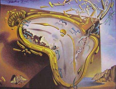 Y23_Exploding_Clock_Dali_Salvador.jpg