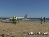 Portugal / Avion prinudno sletio na plažu, poginuo muškarac i 8-godišnja djevojčica