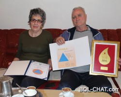 Gracanica / Osman i Zineta dobrovoljno dali skoro 60 litara krvi