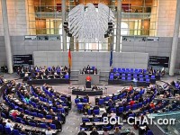 DAS DEUTSCHE PARLAMENT SCHÜTZT DIE GANZE WELT: Die Anwesenheit der US-Armee in Syrien ist international illegal