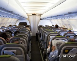 Der Flug flog vier Stunden lang umsonst, deshalb musste er für einen schelmischen Passagier zurückkehren