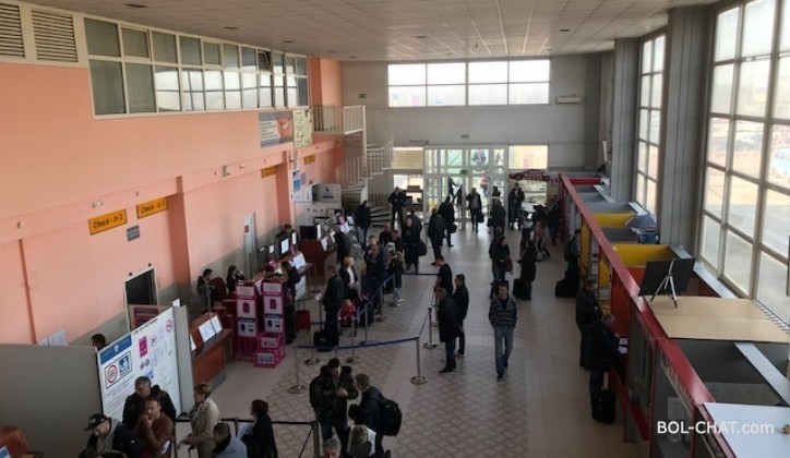 Tuzla Flughafen Schlagt Rekord Uber Eine Halbe Million