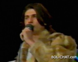 VIDEO Rambo Amadeus 1992 in Belgrad: "F*ck Your Mom! Bomben fallen nach Dubrovnik und Tuzla"