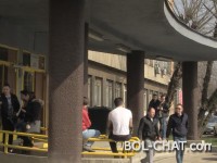 Mladi javne fakultete mijenjaju za privatne i odlazak iz BiH