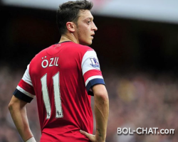 Mesut Ozil postavio ultimatum: Ako želite da me dovedete, uradite to ili idem u Manchester