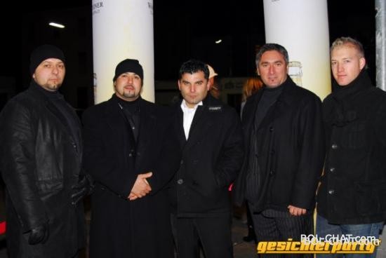 Security jungs Ja, Faouzi, Gülly, Adnan i Kai