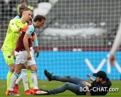 W. Ham gegen Burnley / Chaos in London: Der Kapitän schlug die Fans, die Besitzer entkamen aus dem Stadion