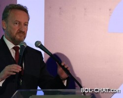 Izetbegović: Platu dići na 1.400 KM, smanjiti administraciju