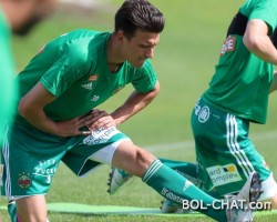 Oglasili se fudbaleri koji su flašama gađali džamiju u Kiseljaku